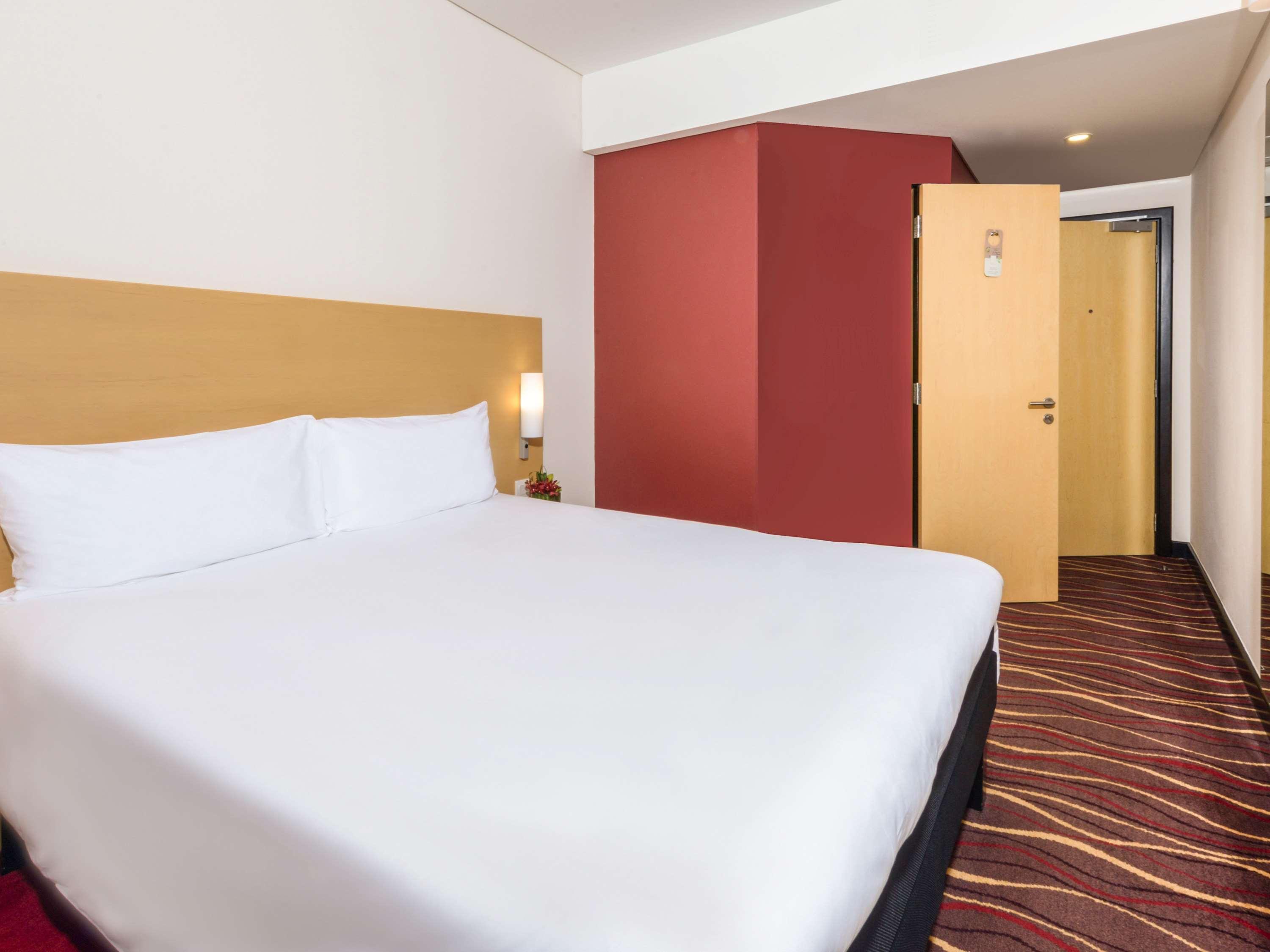 Ibis Seef Manama Exterior photo