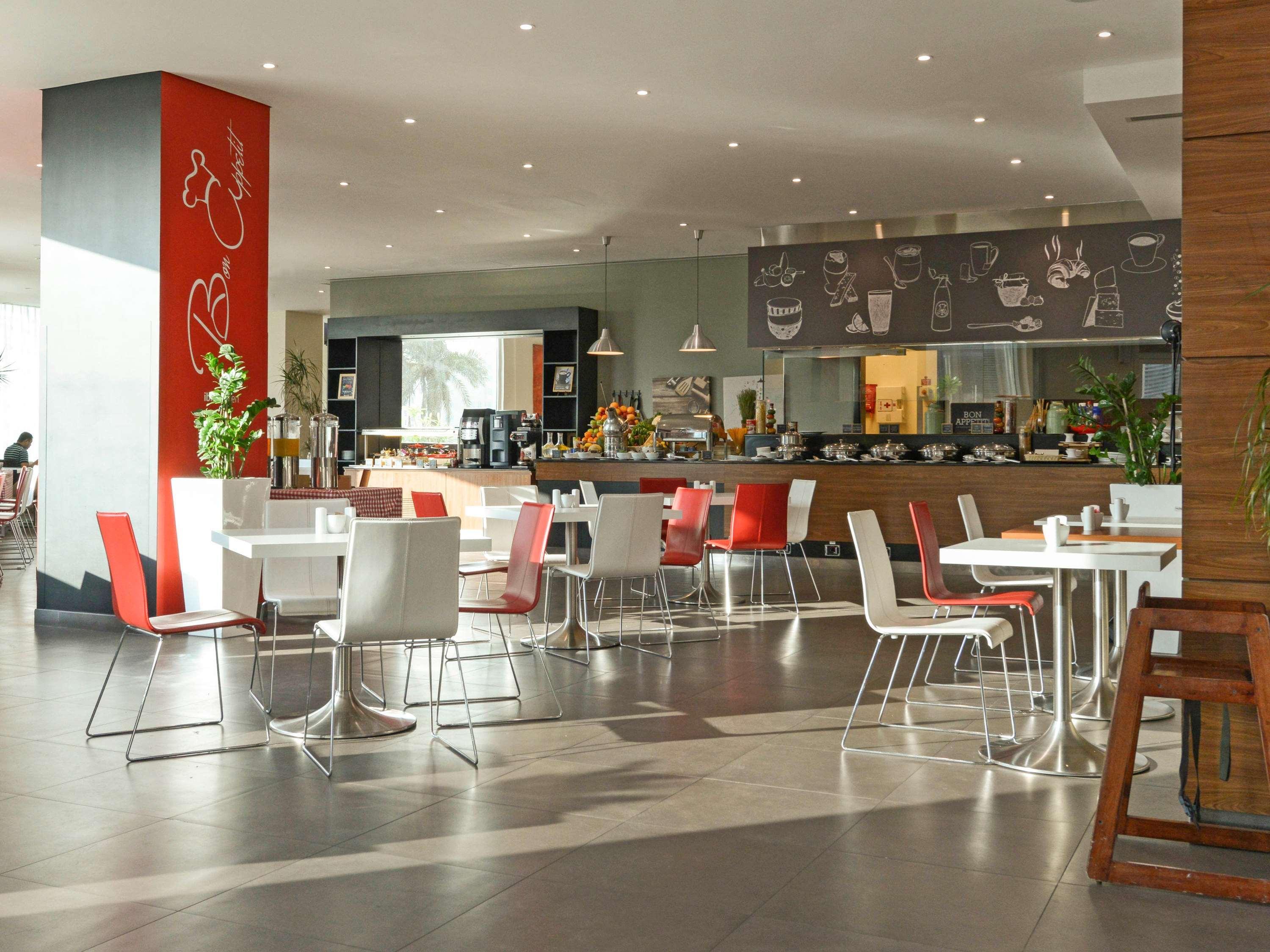Ibis Seef Manama Exterior photo